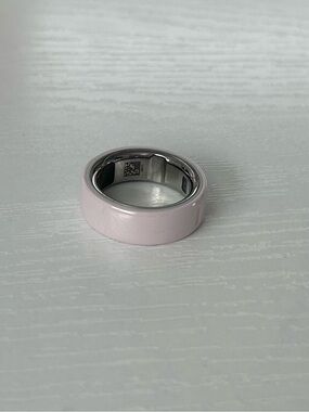 Oura Ring 4 Ceramic - Petal Pink Size 9